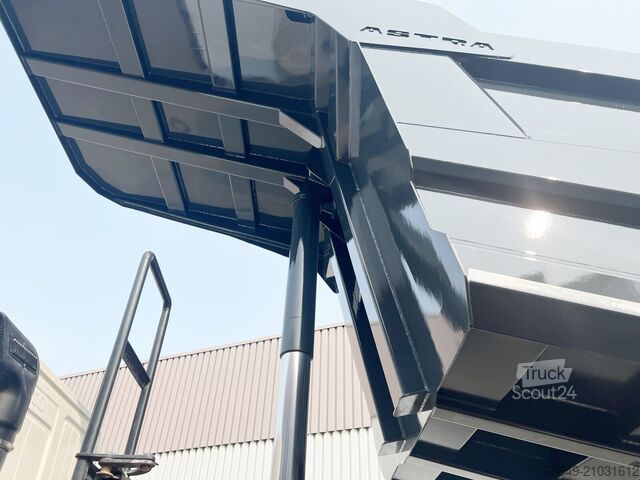 Camion à usage spécial Iveco-Magirus ASTRA HD9 86.56 8x6, 24m³ Mulde, Intarder ASTRA HD9 86.56 8x6,  24m³ Mulde,  Intarder