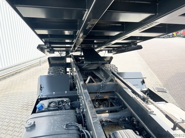Camion à usage spécial Iveco-Magirus ASTRA HD9 86.56 8x6, 24m³ Mulde, Intarder ASTRA HD9 86.56 8x6, 24m³ Mulde, Intarder