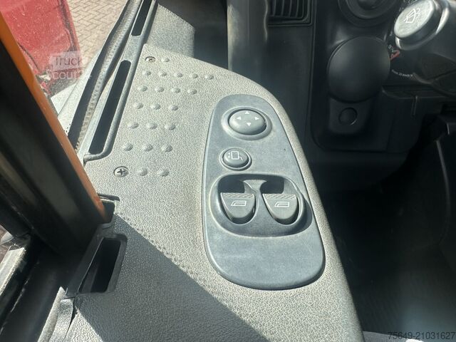 Lastbilchassi Iveco-Magirus Trakker AD190T33WP 4x4 Trakker AD190T33WP 4x4, Winterdienstausstattung