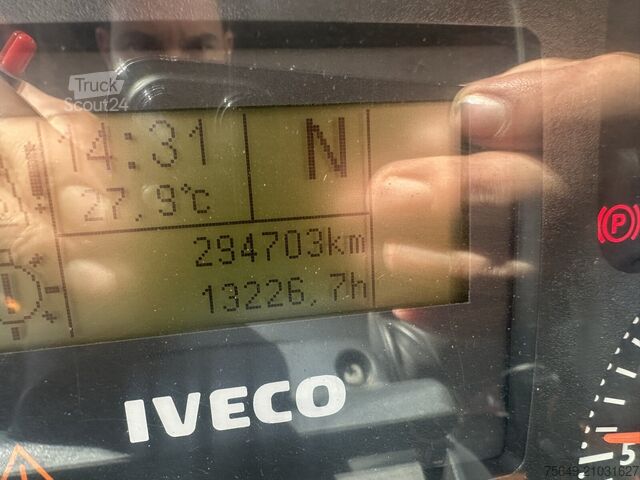 Lastbilchassi Iveco-Magirus Trakker AD190T33WP 4x4 Trakker AD190T33WP 4x4, Winterdienstausstattung