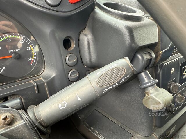 Lastbilchassi Iveco-Magirus Trakker AT190T33W/P 4x4 Trakker AT190T33W/P 4x4, Winterdienstausstattung