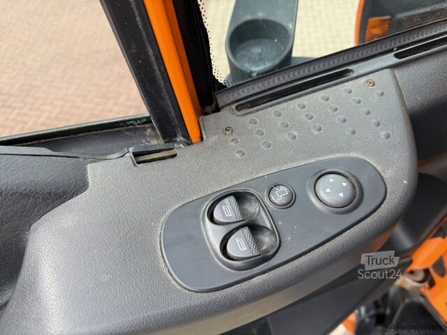 Lastbilchassi Iveco-Magirus Trakker AT190T33W/P 4x4 Trakker AT190T33W/P 4x4, Winterdienstausstattung