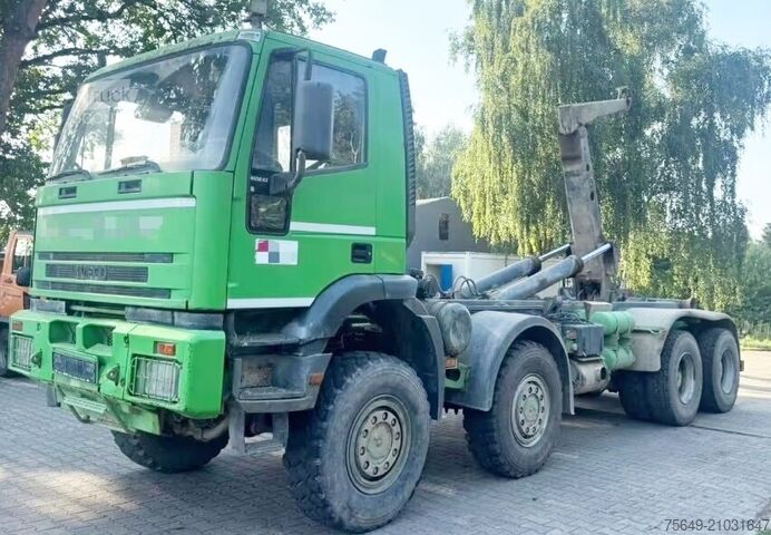 Camion benne à bras amovible Iveco-Magirus Euro Tech 410EH42 8x8 Euro Tech 410EH42 8x8, Abrollkipper