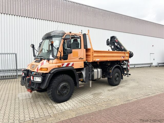 Unimog Unimog U500 4x4 U500 4x4 405/40 mit Heckkran Hiab 077-1 HiDuo, absattelbar, Funk