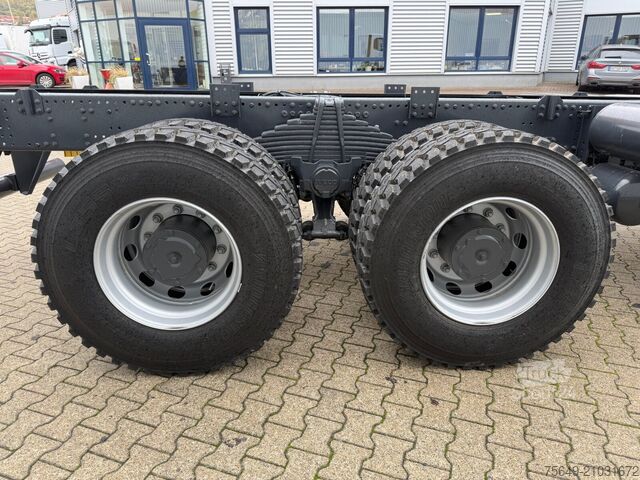 Lastbilchassi Iveco-Magirus T-Way 360 6x6 T-Way 360 6x6, Nebenantrieb, 3x VORHANDEN!