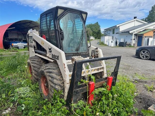 Погрузчик Bobcat 763 Skid-Steer Loader with Bucket, Grapple and Pal