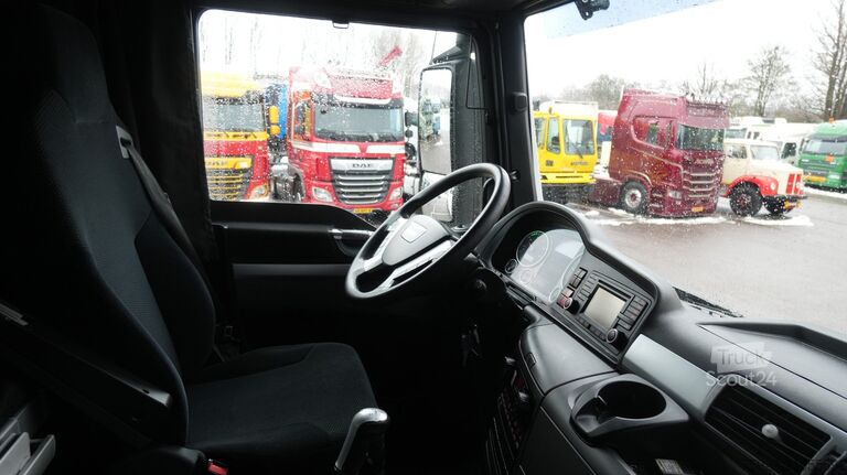 Standaard-SZM MAN TGX 33.480 6X4 EURO 6 446.200KM RETARDER MANUAL...