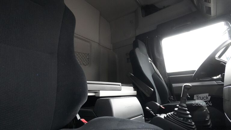 Standaard-SZM MAN TGX 33.480 6X4 EURO 6 446.200KM RETARDER MANUAL...