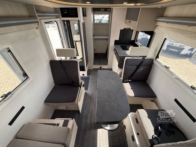 Halvintegrerad husbil CHAUSSON 720 Titanium Ultimate