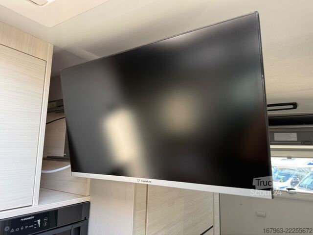 Halvintegrerad husbil CHAUSSON 720 Titanium Ultimate
