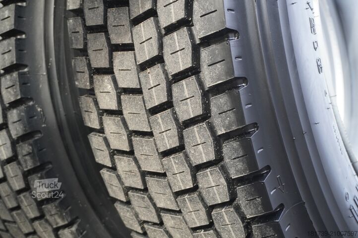 Vinçli platform Renault C280 DTI 8 / FASSI crane 5.6T / range 8m