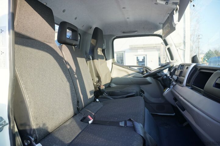 üç taraflı damper Mitsubishi Fuso Canter 9C18 / HDS HIAB 066 B-2 DUO