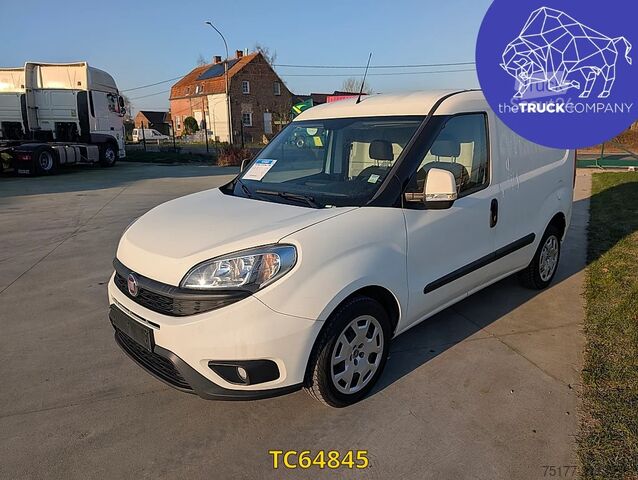 شاحنة بانل Fiat Doblo 1.4i PETROL / CNG