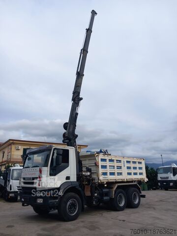 Kraan Iveco TRAKKER 260T36