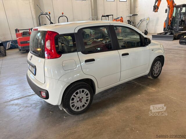 κλειστό βαν FIAT panda