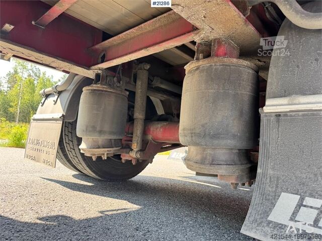Matkalaukku Limetec Box trailer. Full side opening.