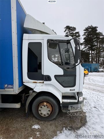 Bavul Renault Midlum 4x2 box truck