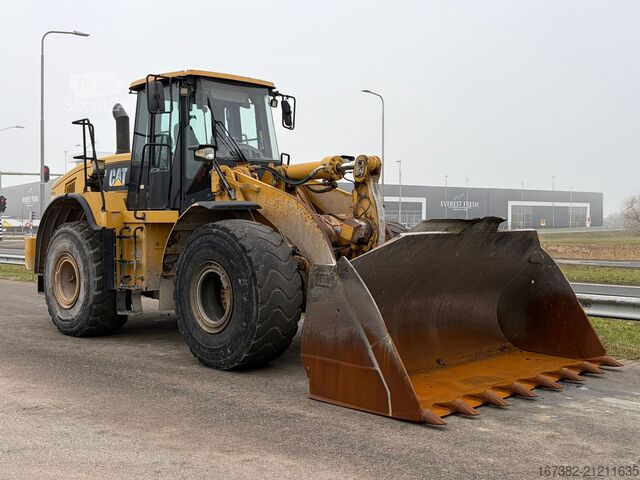 Loader Caterpillar 966H