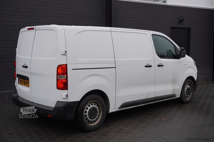 Delivery van Opel Vivaro 2.0 CDTI 122PK L2 Automaat EURO 6 - Airc...