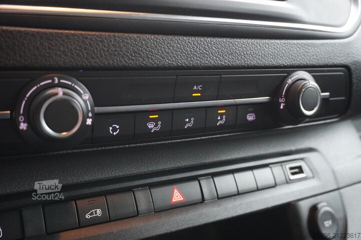 Delivery van Opel Vivaro 2.0 CDTI 122PK L2 Automaat EURO 6 - Airc...