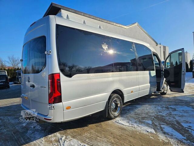 Meziměstský autobus Mercedes-Benz Sprinter