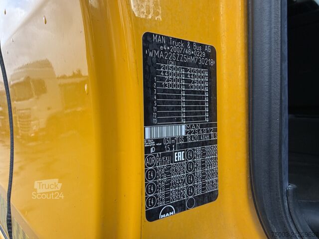 Standard tractor unit MAN TGS 18.420 4X4H BLS