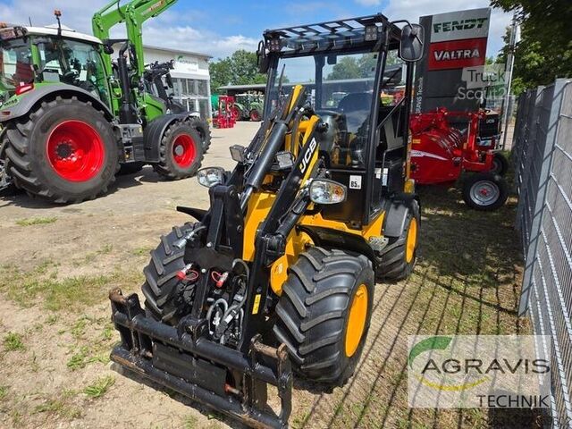 Piha-ajoneuvo JCB 403 E