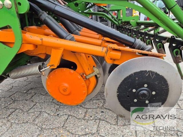 Einzelkornsägerät Amazone DRILLMASCHINE