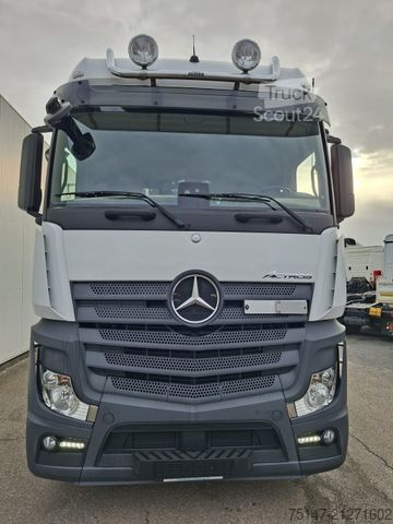LKW-Fahrgestell MERCEDES-BENZ 2540 L Actros 6x2 Fahrschule 5-Sitzer Liftachse
