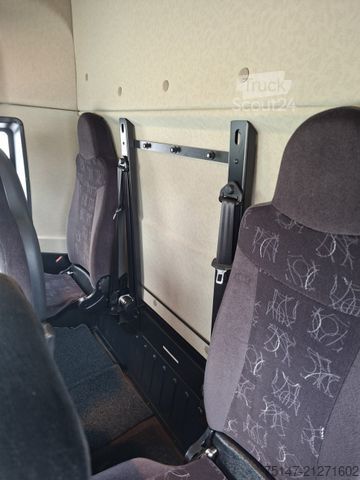 LKW-Fahrgestell MERCEDES-BENZ 2540 L Actros 6x2 Fahrschule 5-Sitzer Liftachse