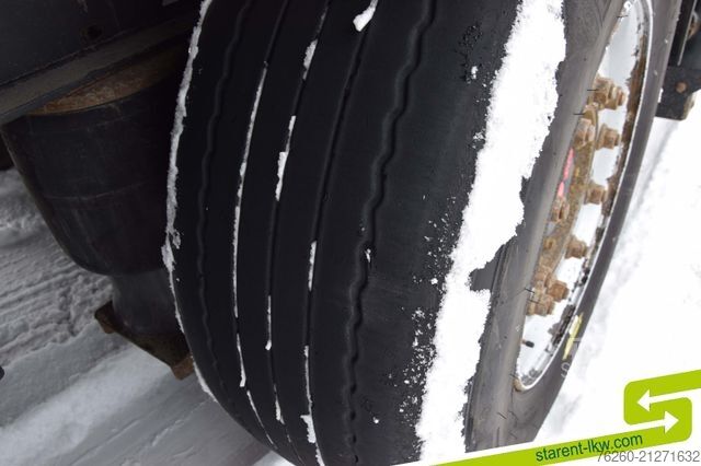 Otvorený náves s plachtou KÖGEL Palettenkasten Lochrahmen SAF - Achsen