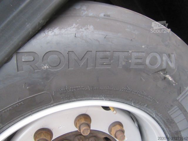 Open semitrailer with tarp SCHMITZ CARGOBULL Mega Varios REIFEN & PLANE NEU, Bremse 50%