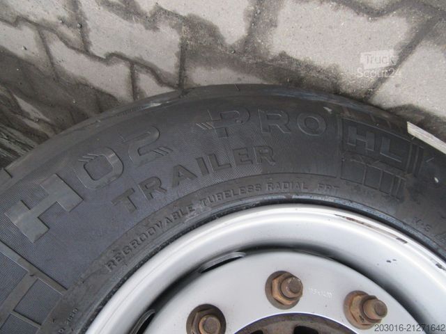 Open semitrailer with tarp SCHMITZ CARGOBULL Mega Varios REIFEN & PLANE NEU, Bremse 50%