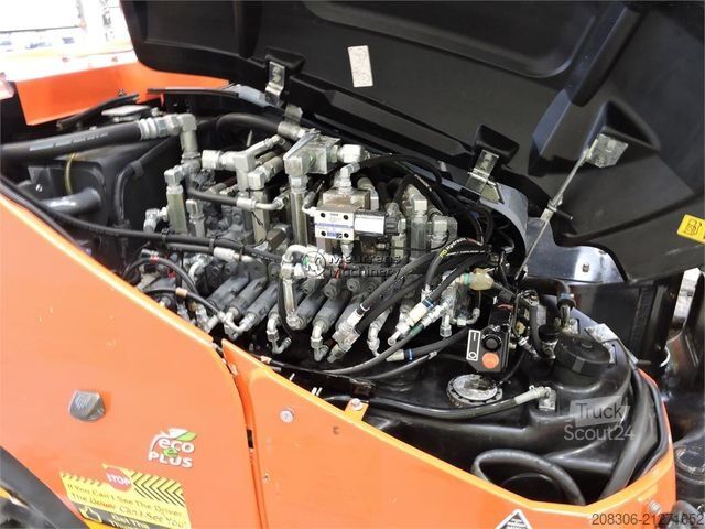 Sonstige KUBOTA KX080