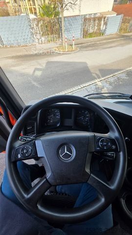 Ciężarówka jumbo MERCEDES-BENZ Antos 1830 Jumbozug Durchlader Standort Schweiz