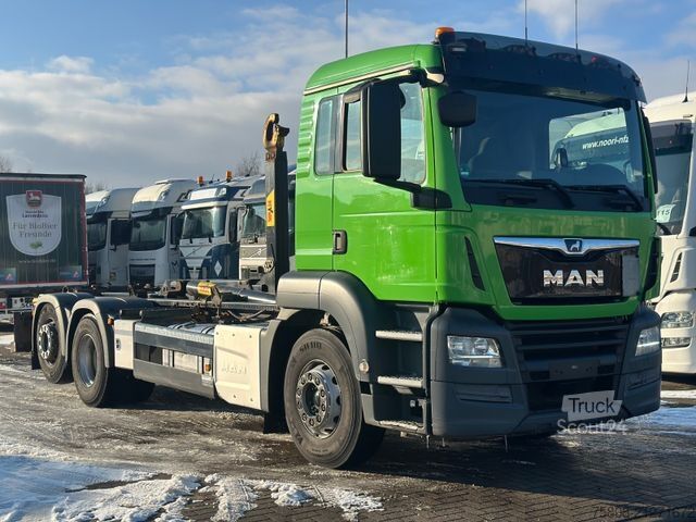 Camion benne à bras amovible MAN TGS 26.470 6x2 Abroller  HYVA Lift/Lenk
