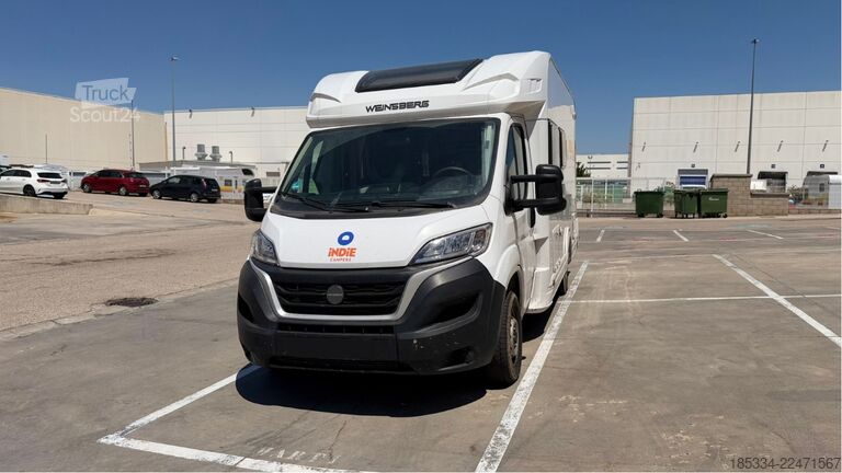 Pusiau integruotas kemperis 2024 Fiat Ducato Weinsberg Carasuite Entièrement équipé | Couchages 5