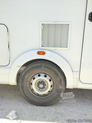 Teilintegriertes Wohnmobil 2024 Fiat Ducato Weinsberg Carasuite Automatique | Couchages pour 5