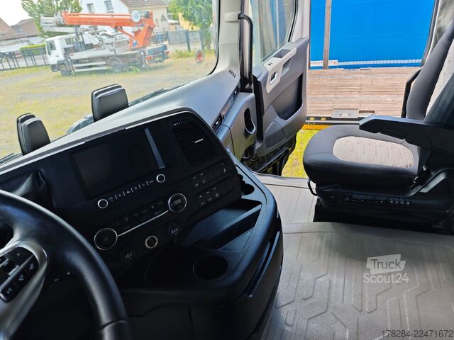 Standard dragbil FORD F-MAX LUX LED, Intarder, Standklima, RDKS, Voll