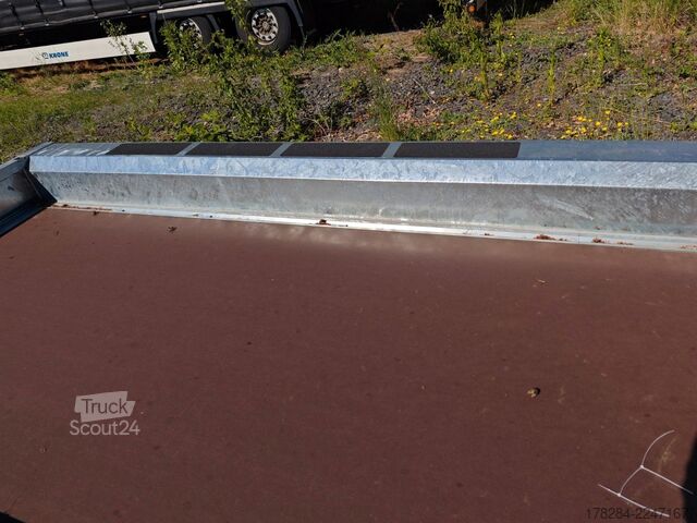 Släpvagn HENRA MT 353517 Maschinentransporter  100 km/h neu