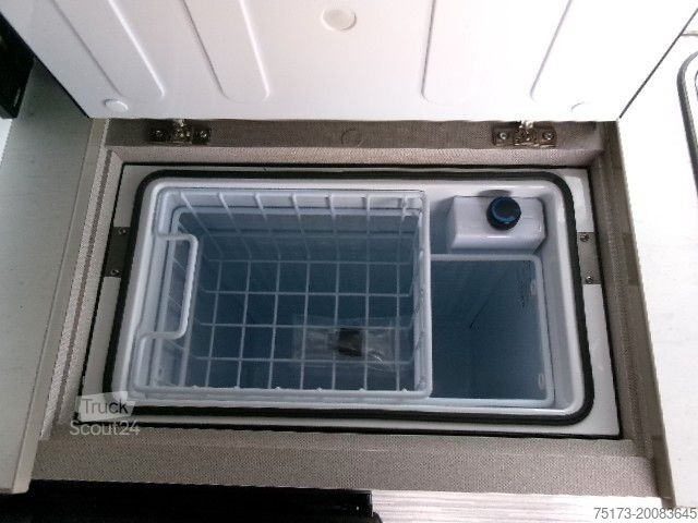 Rulotă/autocaravană FORD Tourneo Custom Titanium Copa C532 B66Sondermodel