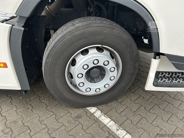 Estándar-SZM Volvo FH 460 Globetrotter XL / 279 dkm / Tacho V2 / 2...