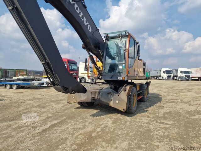 Колесный экскаватор Volvo EW240E wheeled excavator