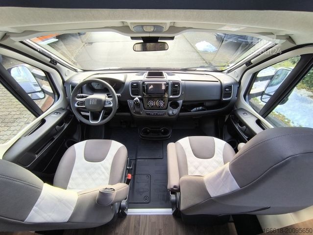 Halvintegrerad husbil KNAUS LIVE /L!VE TI 650 MEG Platinum Selection