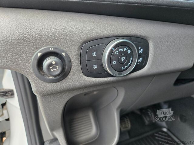Laatikkoauto FORD Transit Koffer Ladebordwand/AC/Tempomat