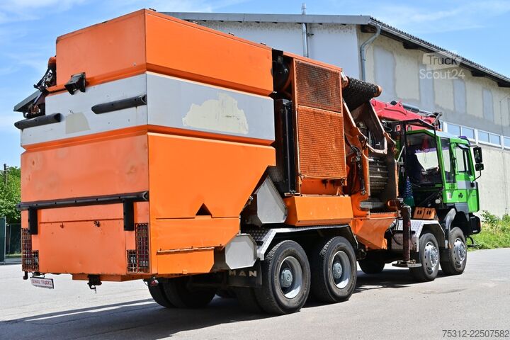 Faházszállító teherautó MAN 41.464  Häcksler + Kran 8x8 Allrad E3