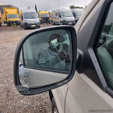 Lakóautó 2022 Volkswagen California Coast | Cambio automatico | Tetto a soffietto