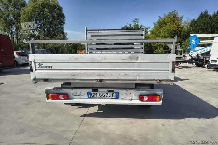 Furgoneta pick-up Renault MASTER 2.3 DCI 125 CV