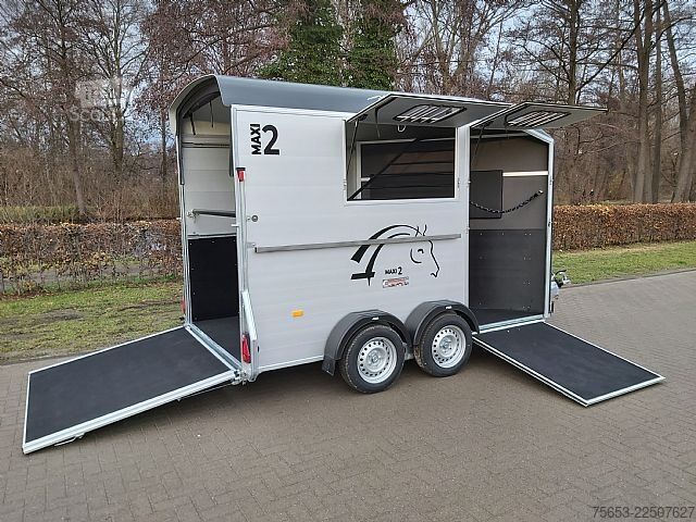 Paardenaanhanger Cheval Liberté großer begehbarer Sattelraum im Maxi2 Diagonal