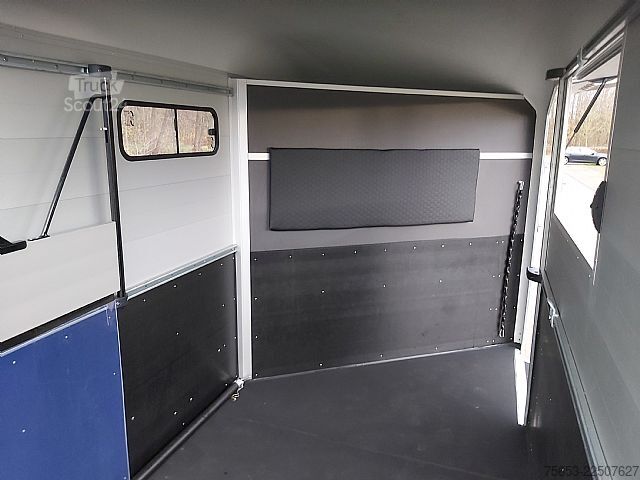 Paardenaanhanger Cheval Liberté großer begehbarer Sattelraum im Maxi2 Diagonal